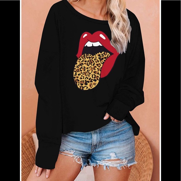 Tops - ☮️Hip Lip Leopard Tongue Long Sleeve Top